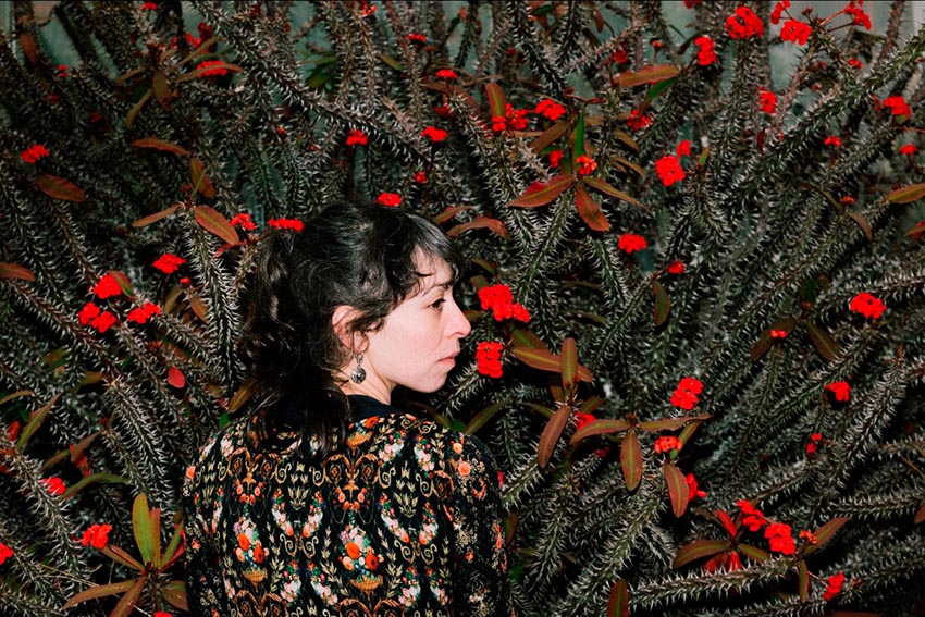Angol Rapper Marlene Marlene Ribeiro lança single para novo disco a solo – Glam Magazine